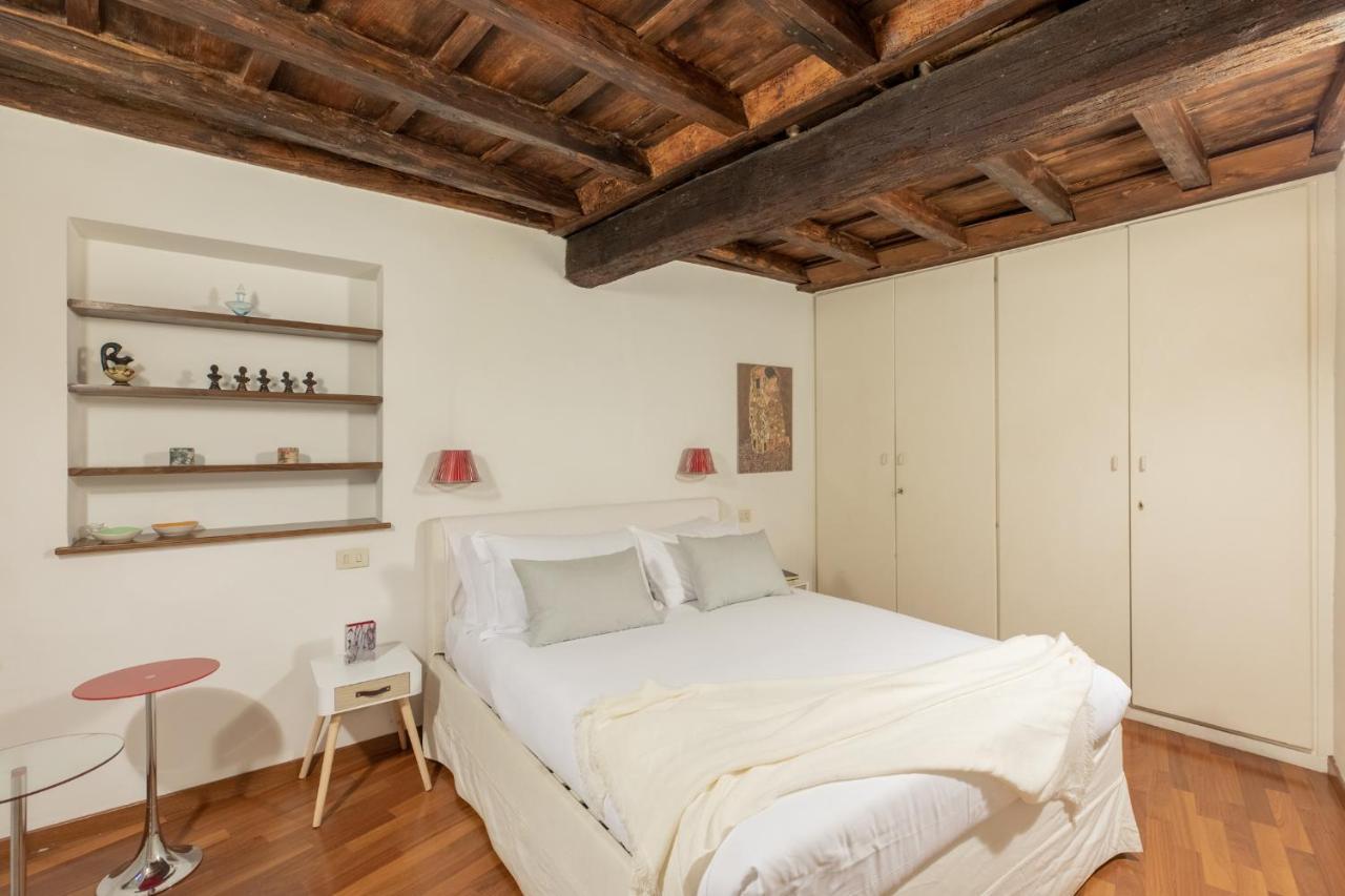 Apartment Iflat Comfy In Campo De' Fiori Rom
